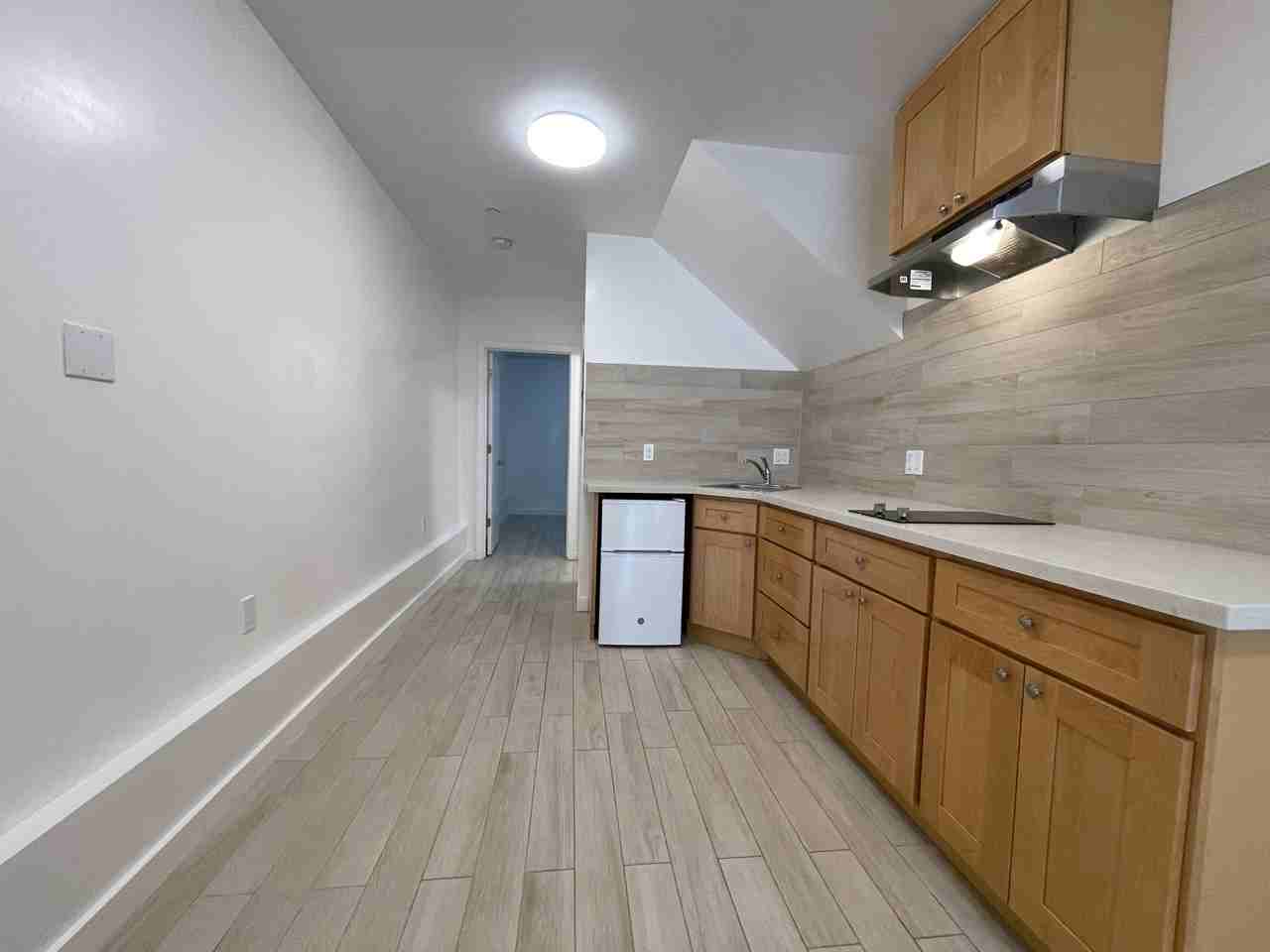 334 3rd Ave #1 - Photo 5 of 15