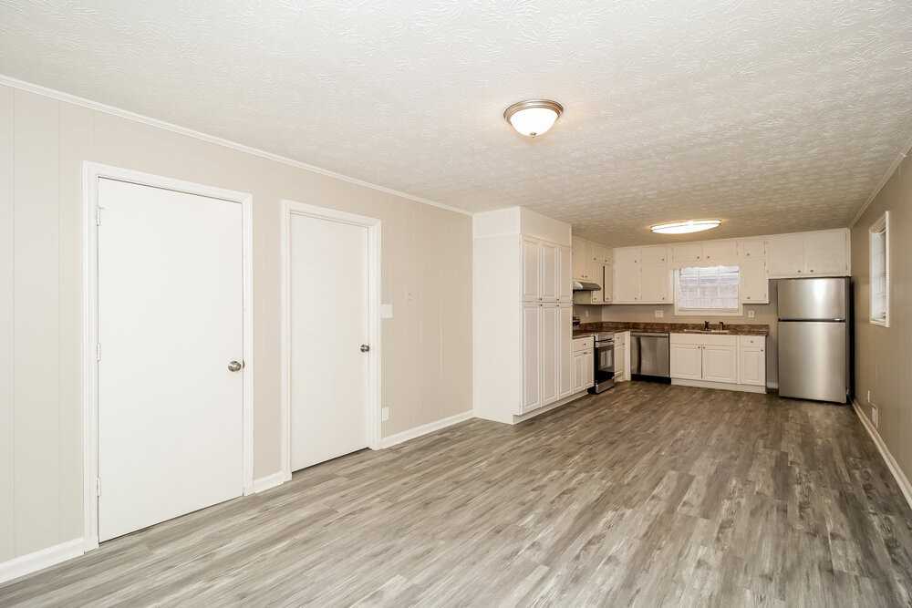 2071 Old Alabama Rd - Photo 7 of 17