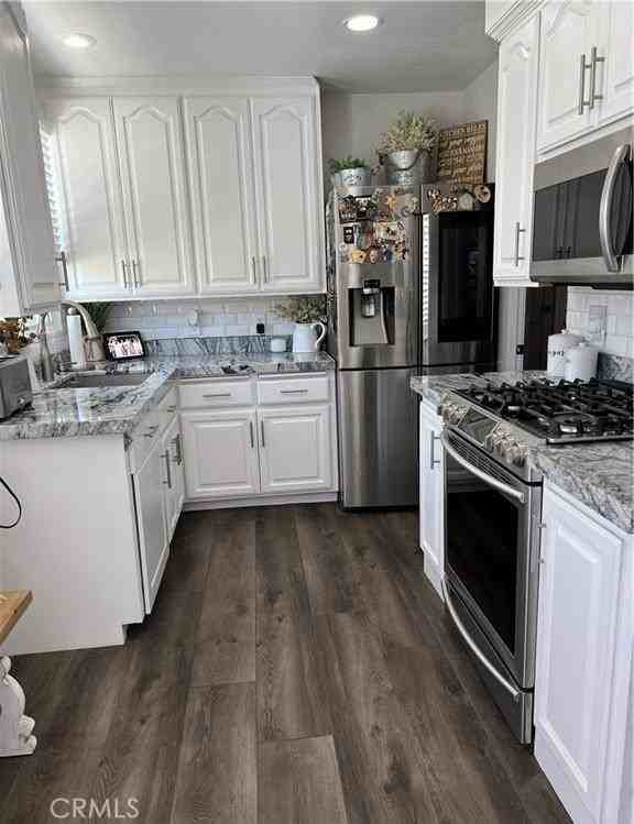 15106 Mcrae Ave #15106 - Photo 4 of 6