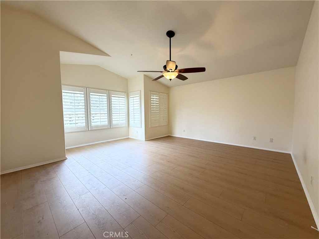 14112 Los Robles Ct #14112 - Photo 6 of 20