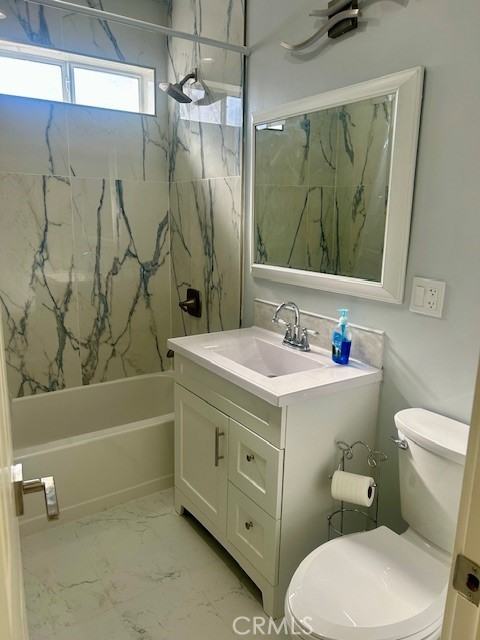 5945 Riverton Ave #5945 - Photo 5 of 27