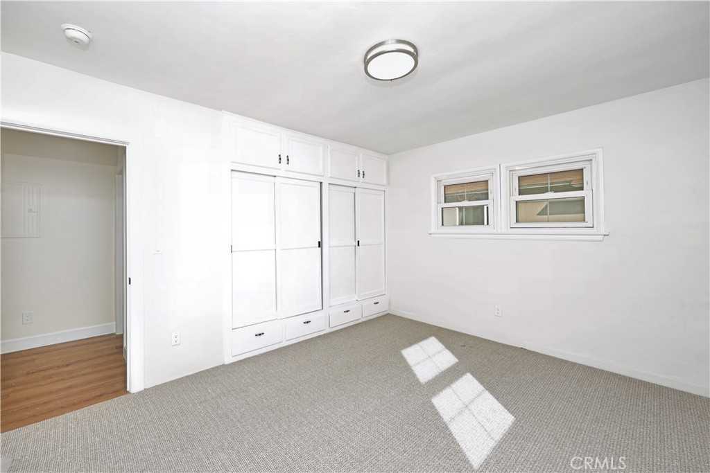 12814 Downey Ave #12814 - Photo 3 of 22