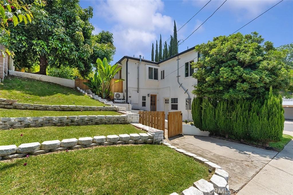 4312 Division St #4312 - Photo 3 of 12