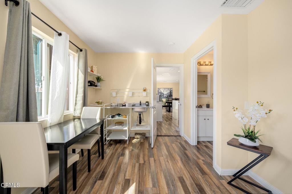 13240 Ratner St #13240 - Photo 7 of 31