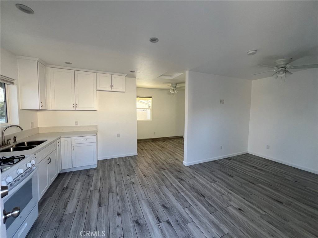 13123 Tonopah St #13123 - Photo 3 of 19