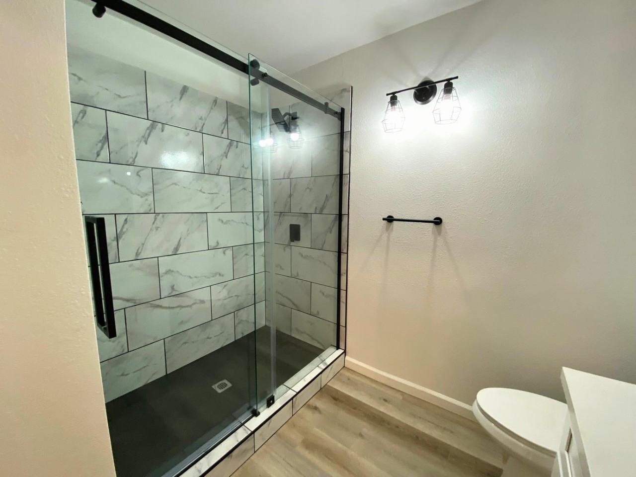 960 Waylinn Ln #960 - Photo 5 of 19