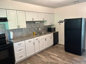 402 Randy Blvd #B - Photo 1 of 1