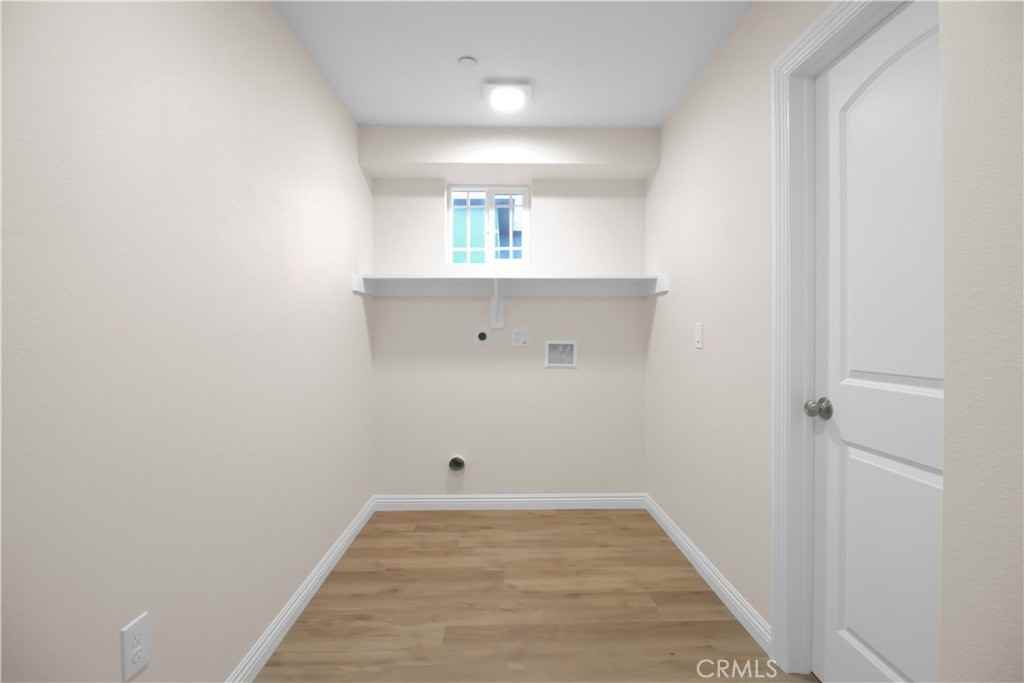 817 W G St #817 - Photo 3 of 16