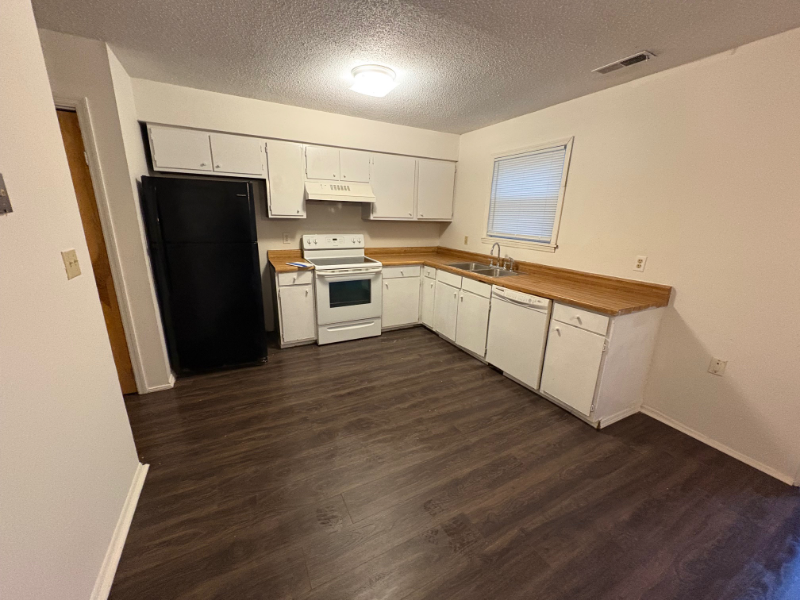 122 Carriage Pl #1 - Photo 7 of 15