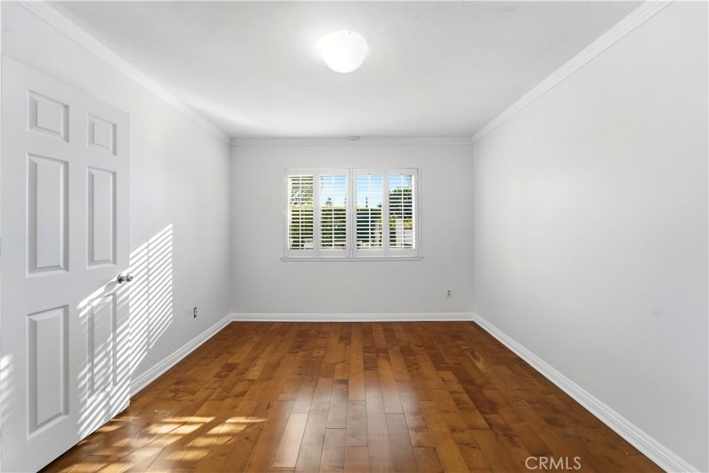 11344 Baird Ave #11344 - Photo 7 of 45