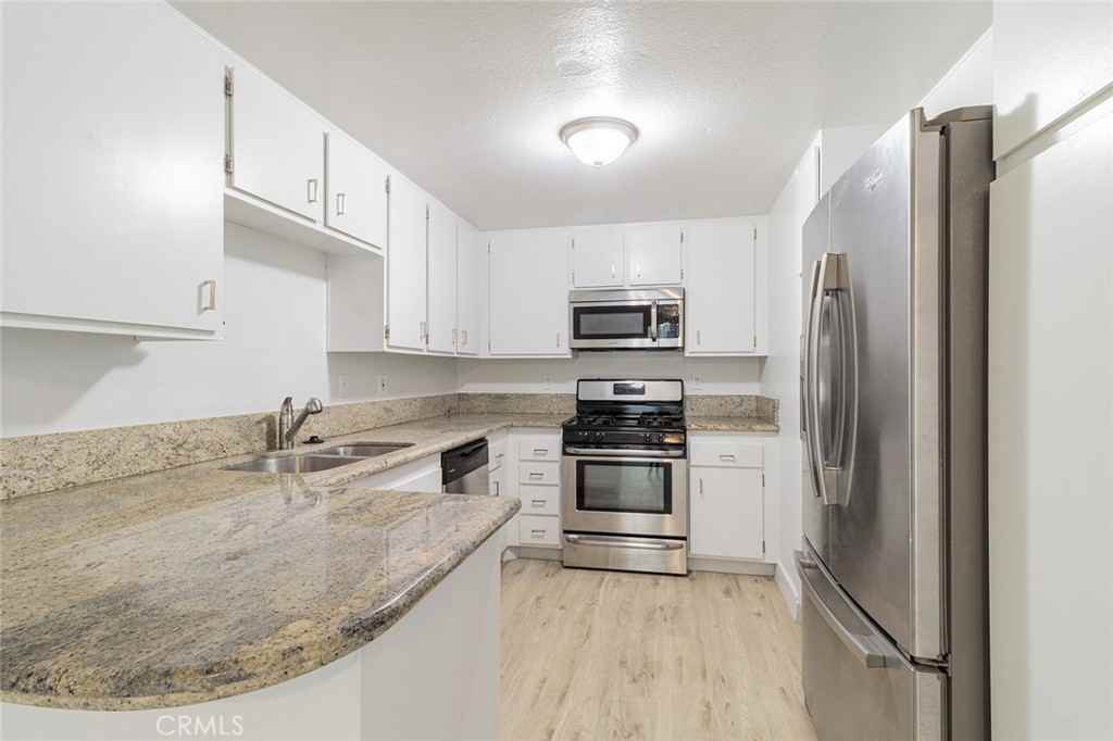 8380 Sunset Trail Pl #8380C - Photo 7 of 14