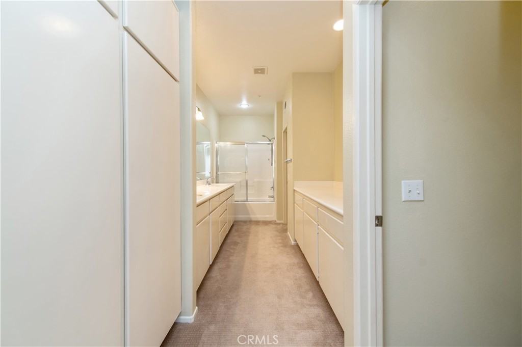 31 Bradford #31 - Photo 5 of 26