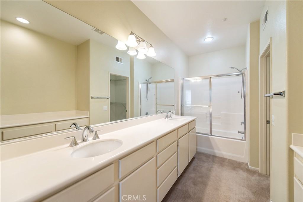 31 Bradford #31 - Photo 6 of 26