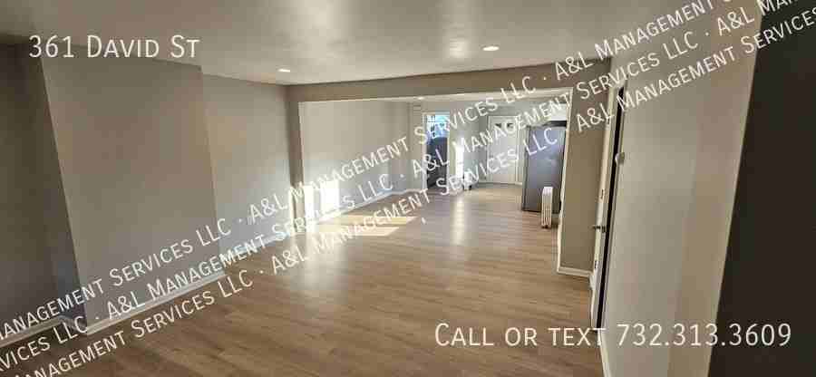 361 David St - Photo 2 of 13