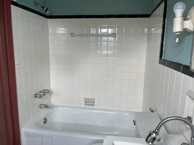 210 Locust St #2 - Photo 3 of 9