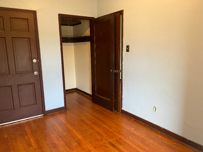 210 Locust St #2 - Photo 6 of 9