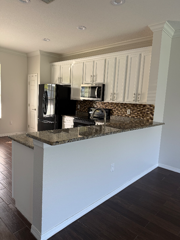 11641 Declaration Dr - Photo 3 of 19