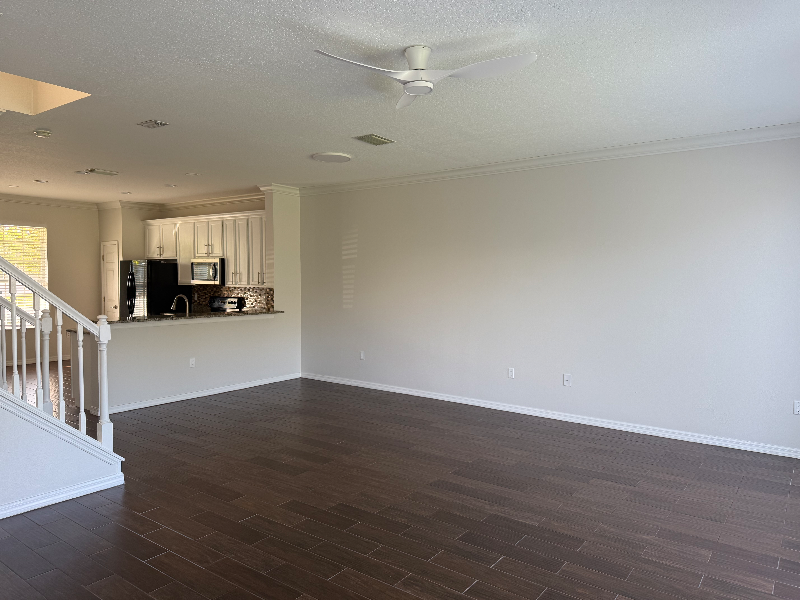 11641 Declaration Dr - Photo 4 of 19