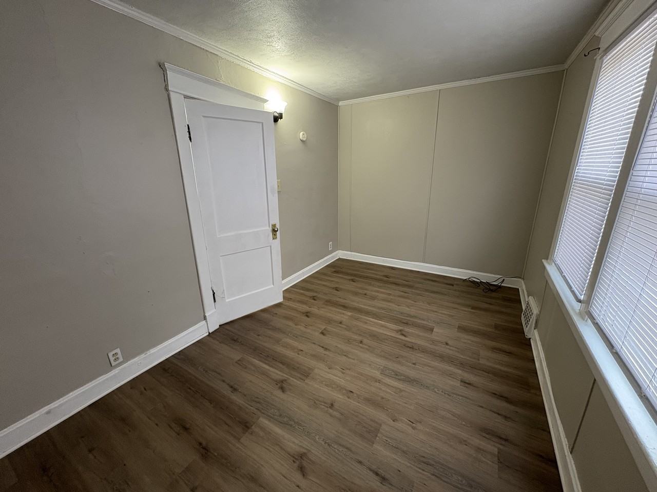 2403 North Peoria Avenue - Photo 5 of 16