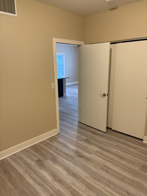 3515 2nd Ave S #302 - Photo 3 of 7