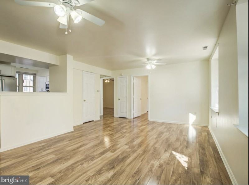 345 Oakdale Pl Nw - Photo 4 of 18