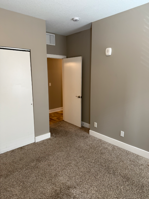 3515 2nd Ave S #204 - Photo 5 of 7