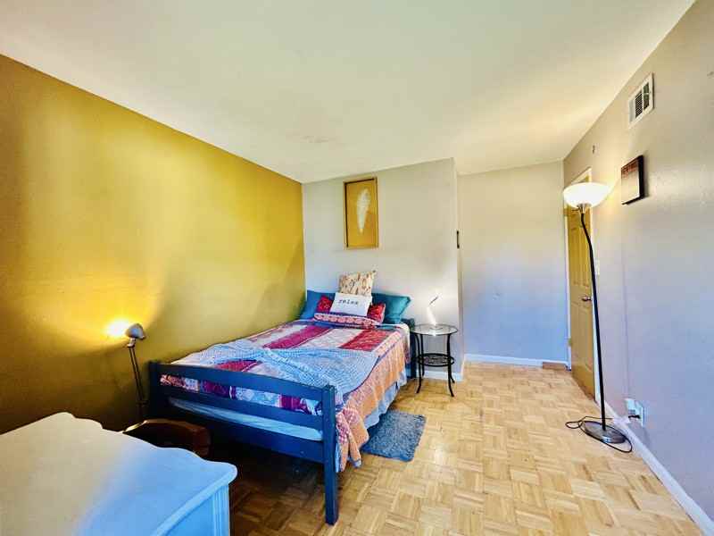 8871 Belmont St #B - Photo 6 of 50