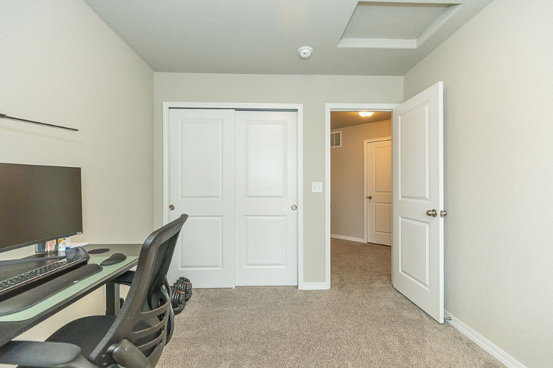 4535 Samaritan Loop - Photo 4 of 11