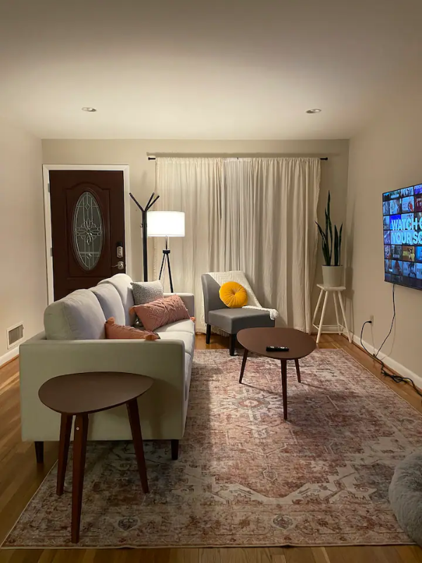 134 Jasper Pl - Photo 2 of 20