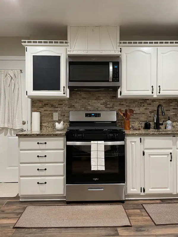 134 Jasper Pl - Photo 4 of 20