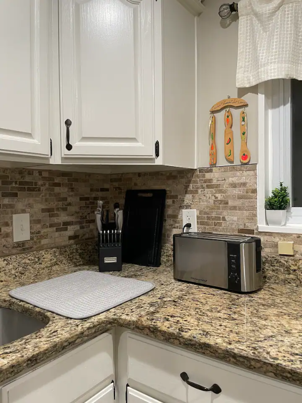 134 Jasper Pl - Photo 6 of 20