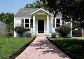 910 Apex St - Photo 1 of 1