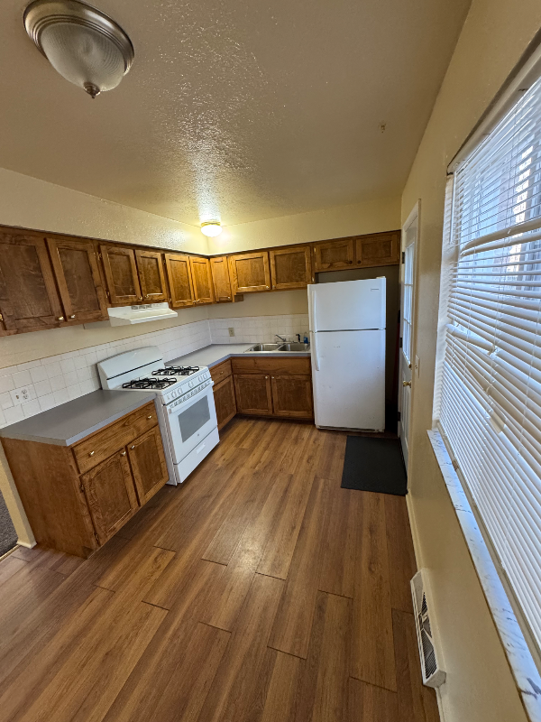 5044 Secor Rd #7 - Photo 3 of 12