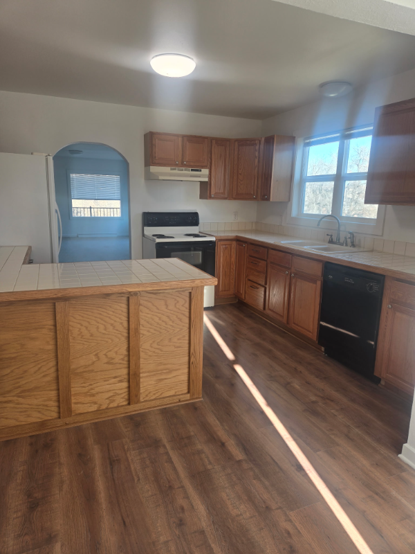 1228 1/2 Broadwater Ave #2 - Photo 2 of 12