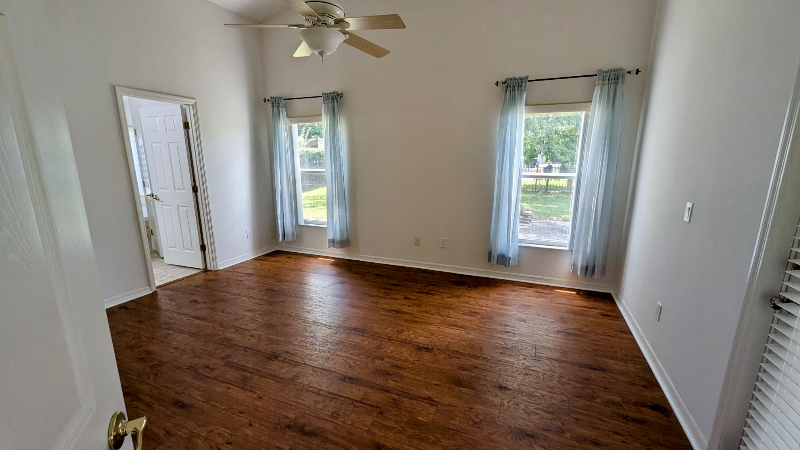 9021 Pecky Cypress Way - Photo 5 of 12