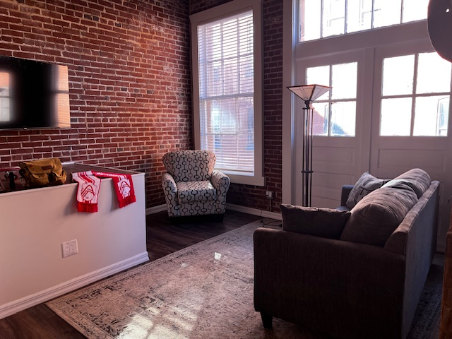 212 Morgan St #D - Photo 2 of 8