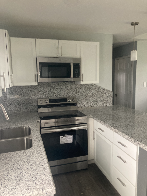 1805 Norma Ln #1 - Photo 3 of 13