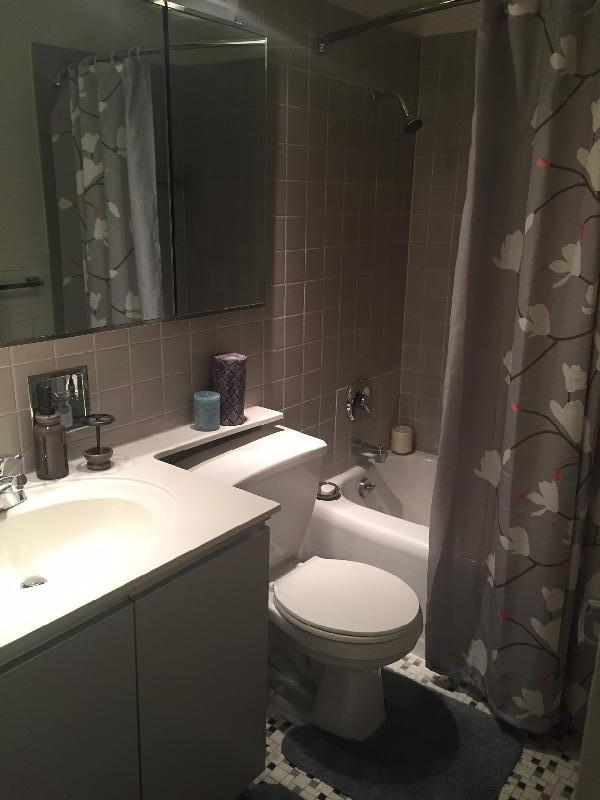 855 N Dewitt Pl - Photo 3 of 9