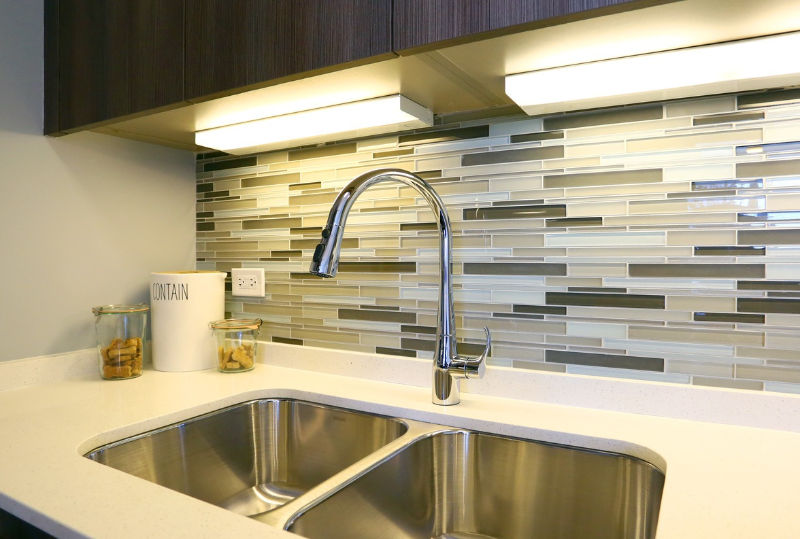 345 W Hubbard St - Photo 3 of 9