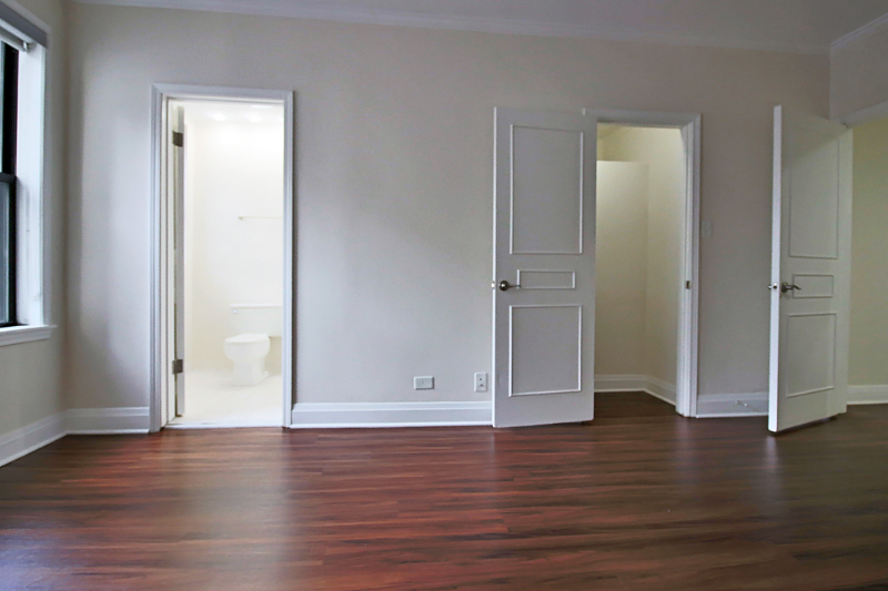 876 N Mies Van Der Rohe Way - Photo 7 of 14