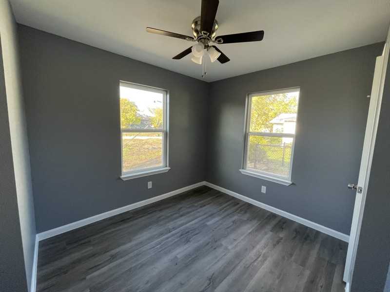 501 S Front St #A - Photo 4 of 7