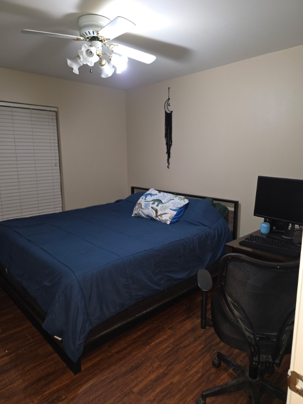 712 Yorktown Ct #712 - Photo 5 of 9