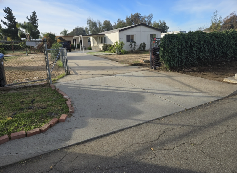 33255 Little Reb Pl - Photo 2 of 8