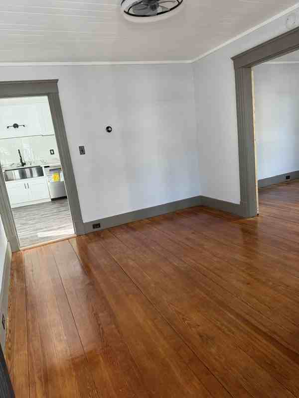 3 Keller Ave - Photo 4 of 13