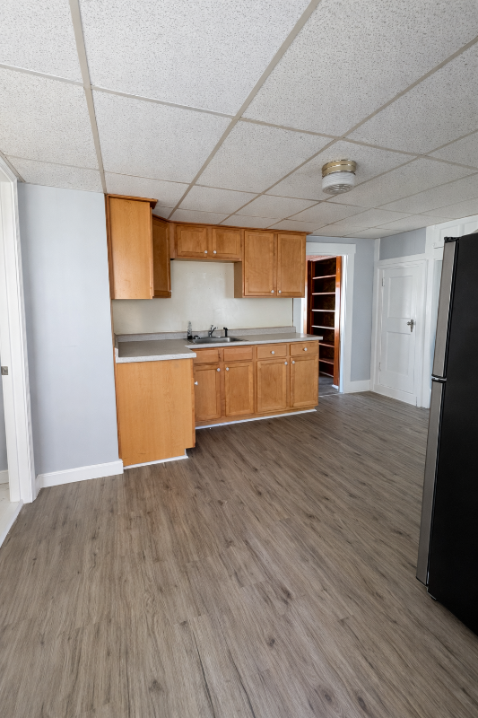 510 Main St #7 - Photo 4 of 6