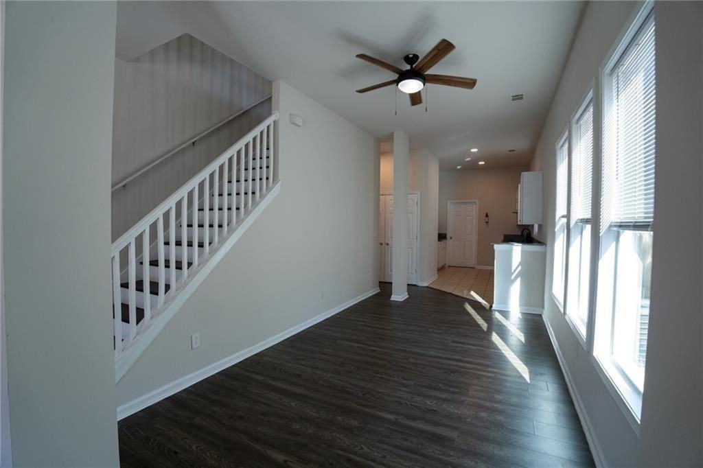 965 Harwell St Nw - Photo 5 of 25