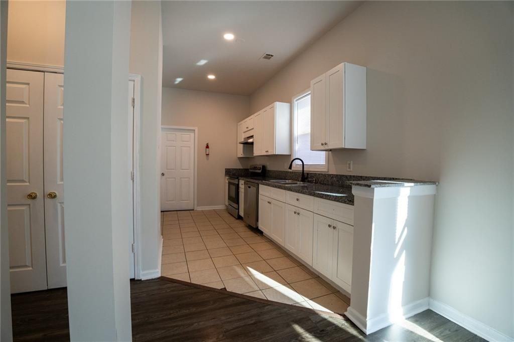 965 Harwell St Nw - Photo 6 of 25