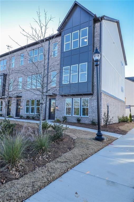 2316 Mockernut Trl Se - Photo 4 of 50