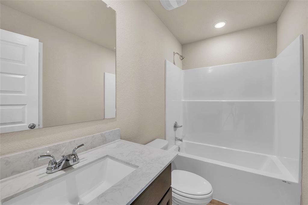 262 Boatright Blvd - Photo 7 of 30