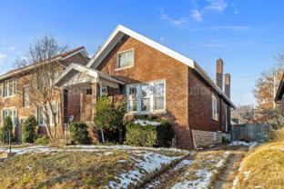 5223 Bancroft Ave - Photo 1 of 1